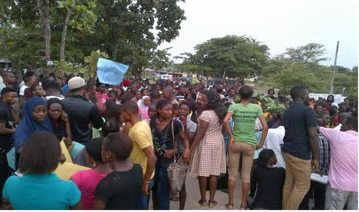 Nigerian Students Kick Against Ondo University, AAUA ‘Obnoxious Reparation Fee’