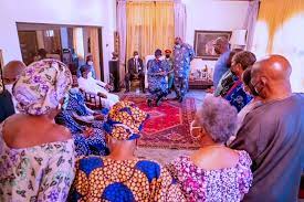Buhari condoles with the Shonekans in Lagos