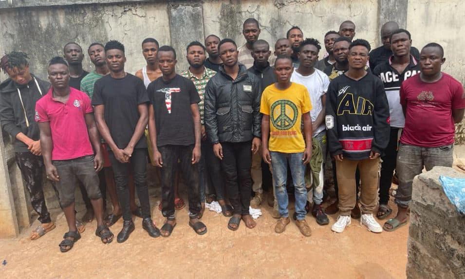 Police arrest 25 suspected cultists in Delta