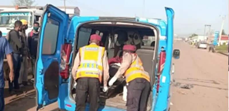 2 die as bus somersaults on Lagos-Ibadan expressway