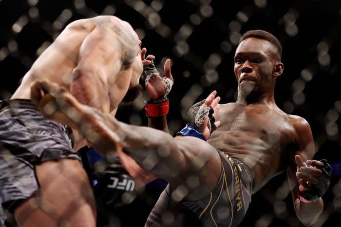BREAKING: Israel Adesanya defeats Whittaker to retain UFC middleweight title