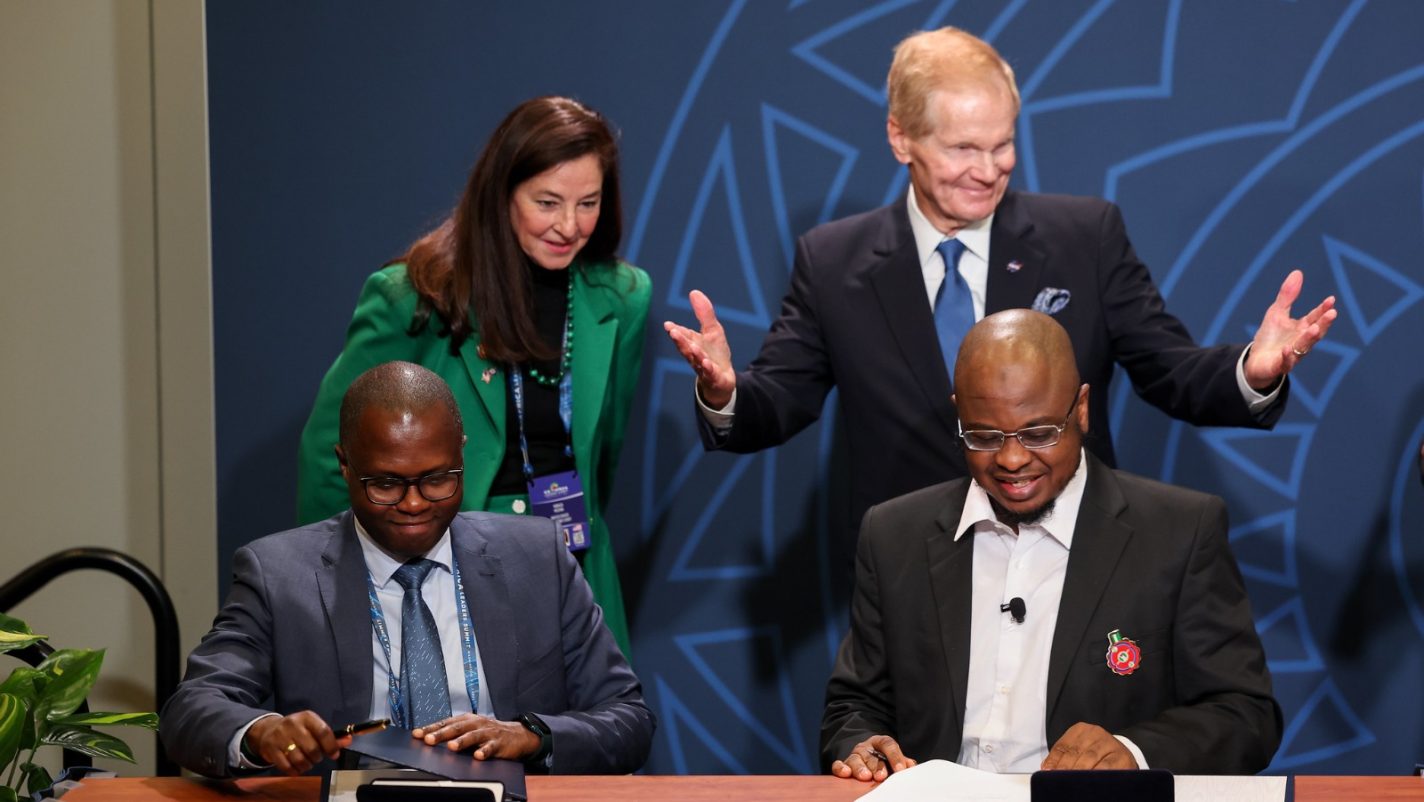 FG Signs Artemis Accords At U.S Africa Leaders Summit