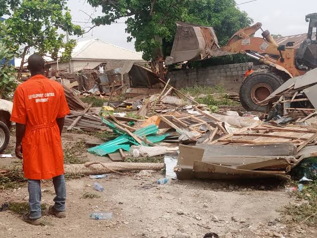 Due to Encroachment, FCTA Demolishes Shops in Kubwa and Dei-Dei