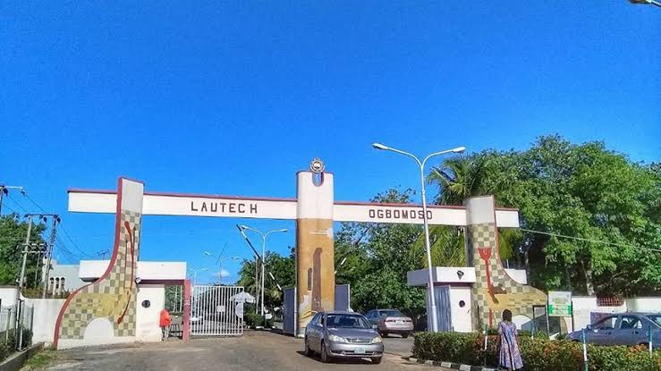 Nigerian varsity, LAUTECH bans students from bringing cars to campus